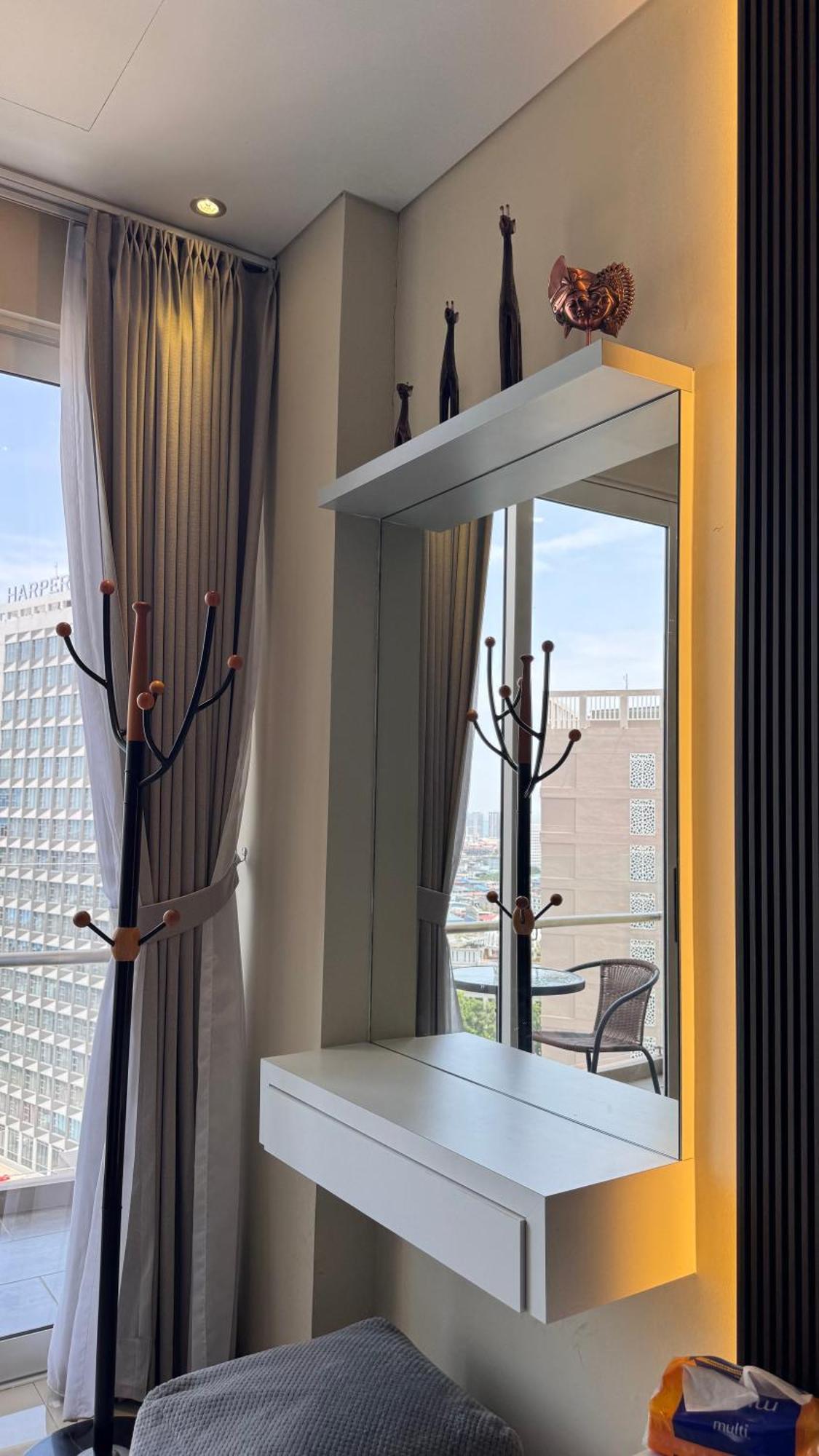 Nagoya Thamrin Apartment High Floor With View Екстериор снимка